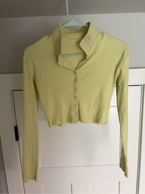 Urban Outfitters Pale Yellow Ribbed Button-Down Crop Top